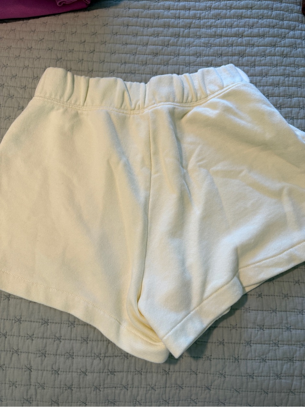 Aerie Go To Shorts, Cozy Yellow, Size S - Picture 4 of 4